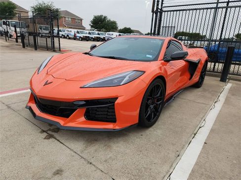 Used 2026 Chevrolet Corvette Z06 RWD image 3