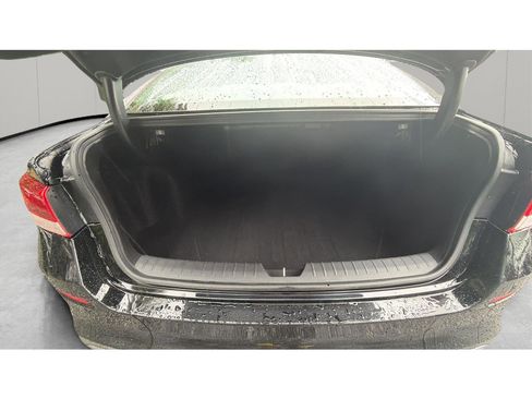 Used 2019 Kia Optima LX FWD image 12