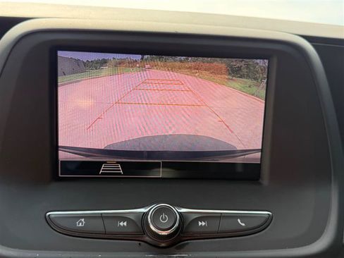 Used 2021 Chevrolet Camaro LT RWD image 21