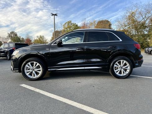 Certified 2025 Audi Q3 2.0T Premium image 3