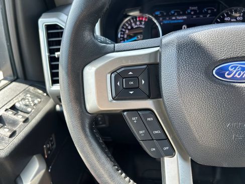 Used 2021 Ford F250 Lariat w/ Lariat Value Package AWD/4WD image 21