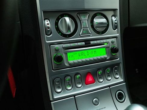 Used 2007 Chrysler Crossfire Coupe image 26