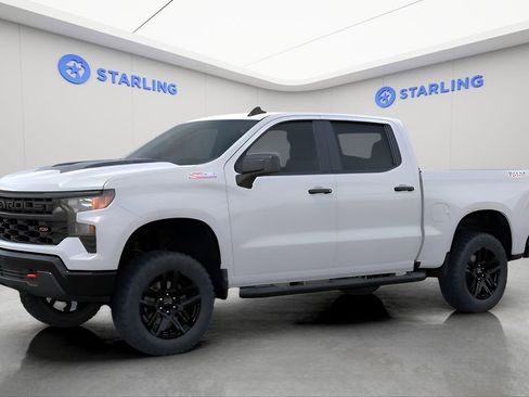 New 2026 Chevrolet Silverado 1500 Custom Trail Boss AWD/4WD image 3