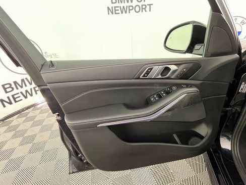 Used 2023 BMW X5 xDrive40i w/ Executive Package image 28