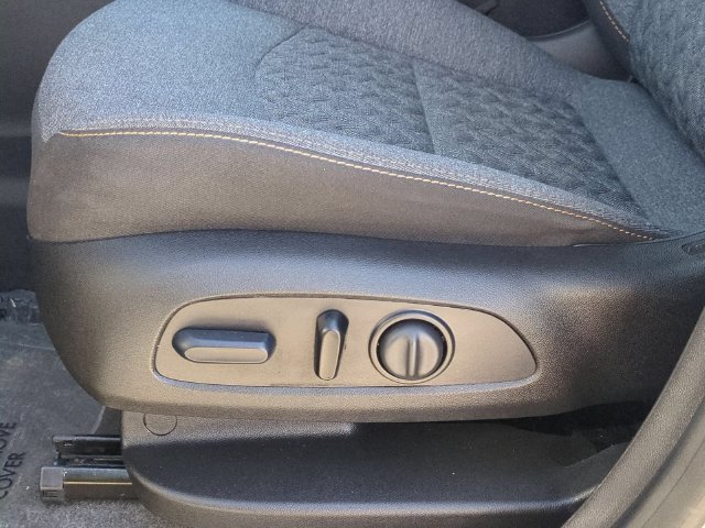 Used 2024 Chevrolet Equinox LT w/ LPO, Roadside Safety Package FWD image 22