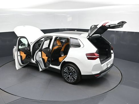 New 2026 BMW X3 xDrive30 w/ Premium Package AWD/4WD image 47