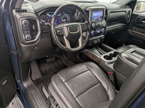 Used 2020 GMC Sierra 1500 Denali w/ Technology Package AWD/4WD image 2