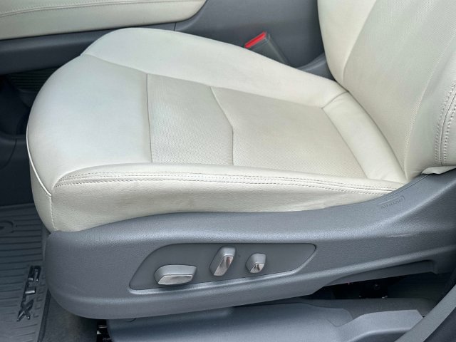 Used 2024 Cadillac XT5 Premium Luxury AWD/4WD image 20