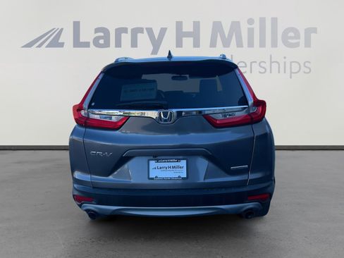 Used 2018 Honda CR-V Touring image 5
