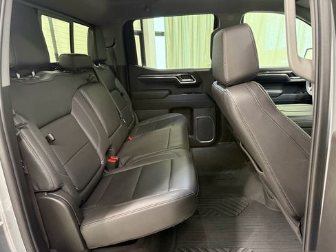 Certified 2023 Chevrolet Silverado 1500 LTZ w/ Technology Package AWD/4WD image 20