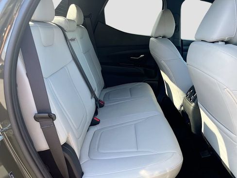 Used 2025 Hyundai Santa Cruz SEL FWD image 26