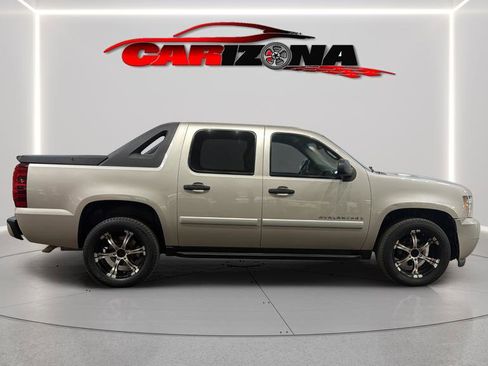 Used 2007 Chevrolet Avalanche LS image 10
