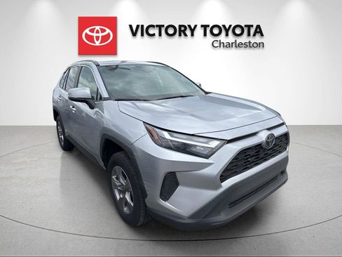 Used 2025 Toyota RAV4 XLE image 2