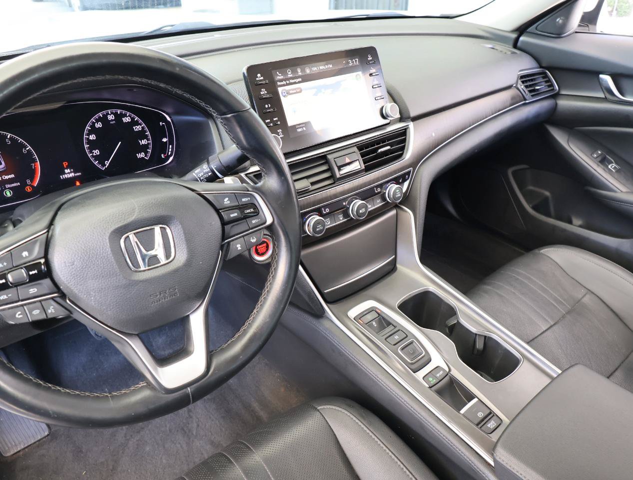 Used 2019 Honda Accord Touring image 40