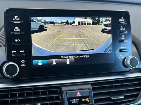 Used 2019 Honda Accord Sport image 15