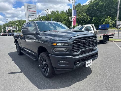 New 2026 RAM 2500 Tradesman AWD/4WD image 2