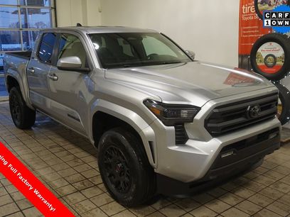 Used 2025 Toyota Tacoma SR5