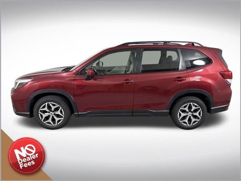 Used 2019 Subaru Forester Premium w/ All-Weather Package image 7