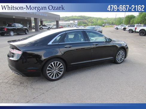 Used 2019 Lincoln MKZ Premiere image 13