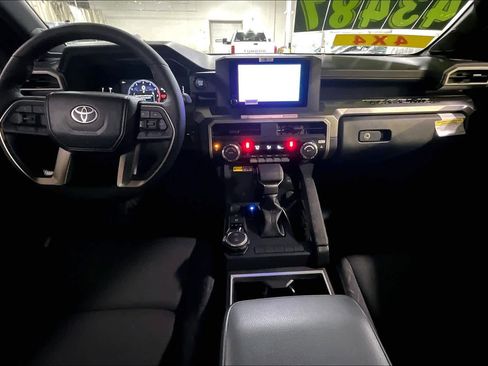 New 2025 Toyota Tacoma SR5 image 5