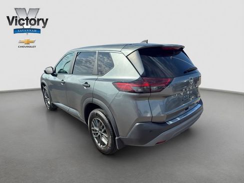 Used 2023 Nissan Rogue S FWD image 5