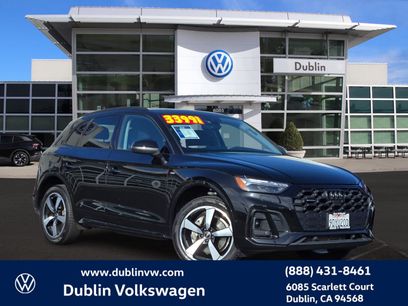 Used 2023 Audi Q5 2.0T Prestige w/ Prestige Package