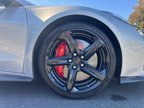 Used 2023 Chevrolet Corvette Z06 RWD image 4