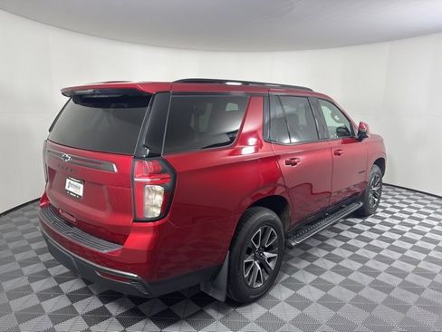 Used 2022 Chevrolet Tahoe Z71 w/ Luxury Package image 2