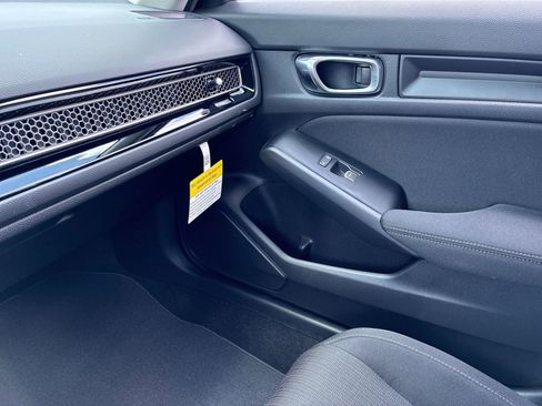 Certified 2026 Honda Civic LX image 31