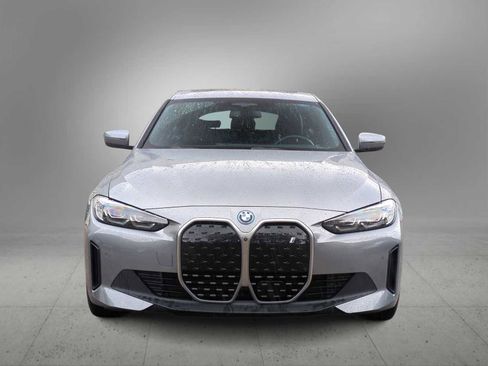 Certified 2024 BMW i4 eDrive40 w/ Premium Package image 3