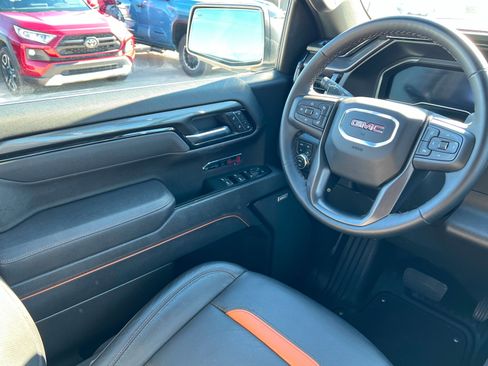Certified 2025 GMC Sierra 1500 AT4 image 12
