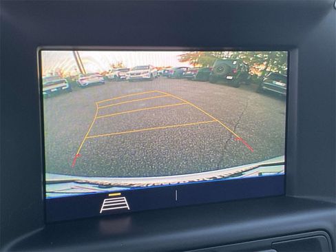 Used 2021 GMC Terrain SLE w/ Driver Convenience Package image 22