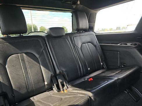 Used 2020 Ford Expedition Limited RWD image 13