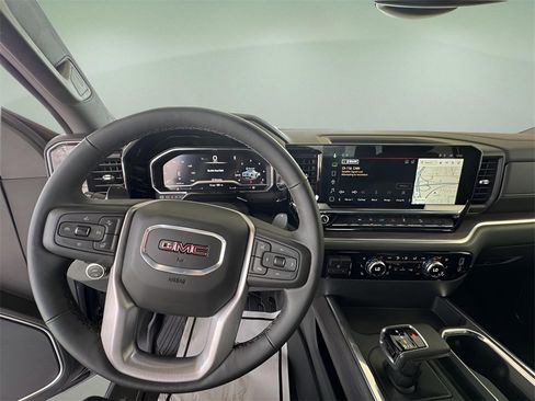 Used 2025 GMC Sierra 1500 SLT w/ SLT Premium Package image 33