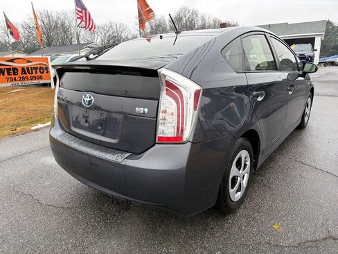 Used 2012 Toyota Prius One image 8