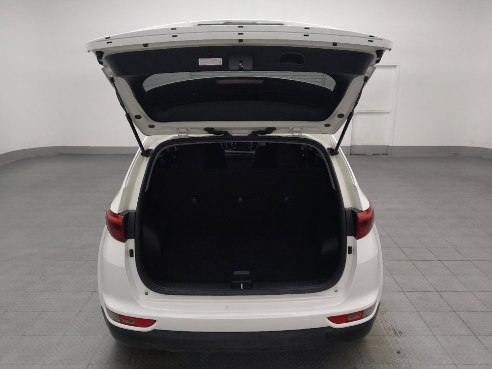 Used 2018 Kia Sportage LX FWD image 29