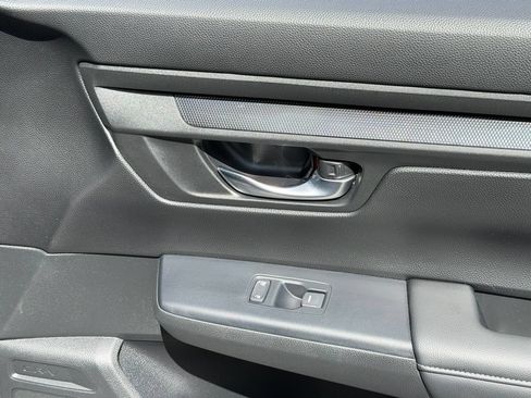Used 2025 Honda CR-V LX image 36
