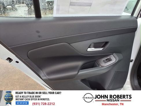 New 2026 Nissan Sentra SR w/ SR Premium Package FWD image 13