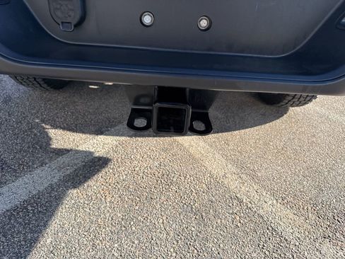 Used 2022 Jeep Gladiator Willys image 29