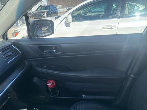 Used 2016 Subaru Legacy 2.5i Limited image 17