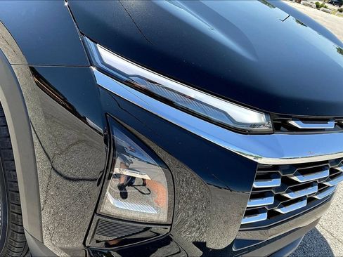 Used 2026 Chevrolet Equinox LT w/ Convenience Package II AWD/4WD image 26