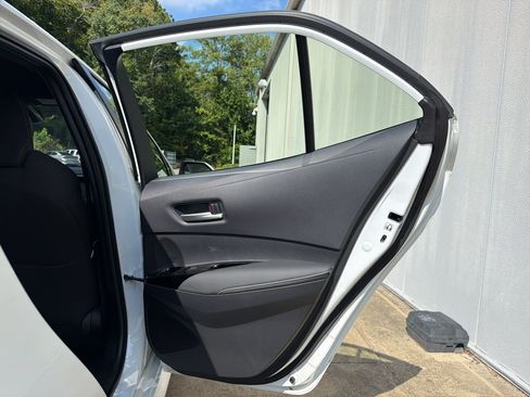 Used 2024 Toyota Corolla SE FWD image 16