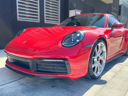 Used 2020 Porsche 911 Carrera S RWD image 2