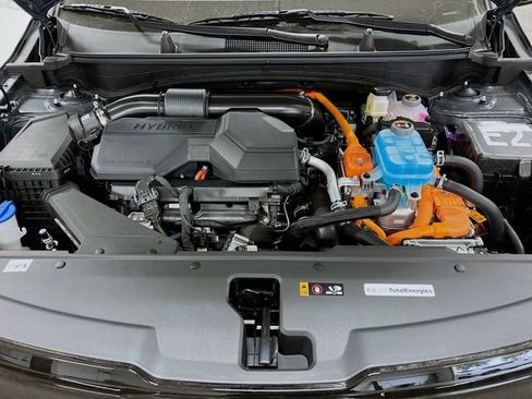 Certified 2025 Kia Sportage X-Line Prestige image 32