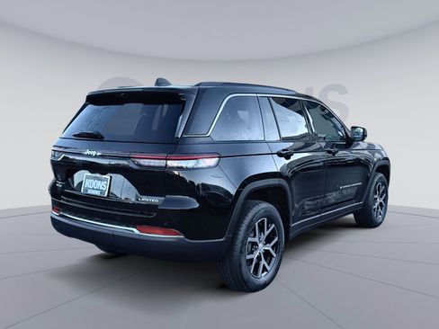 New 2025 Jeep Grand Cherokee Limited w/ Luxury Tech Group II image 7