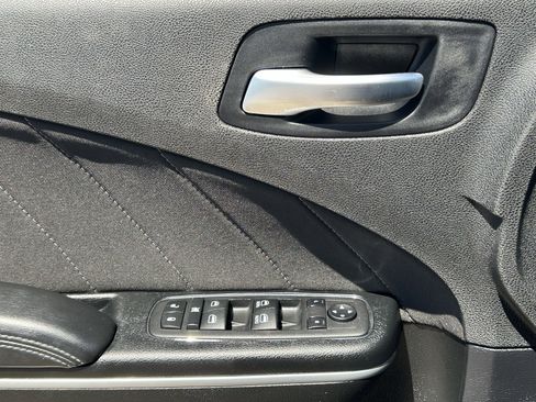 Certified 2023 Dodge Charger SXT RWD image 21