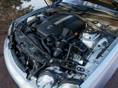 Used 2004 Mercedes-Benz CL 500 image 4