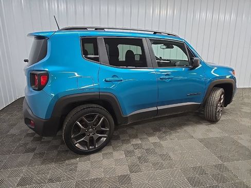 Used 2021 Jeep Renegade Latitude AWD/4WD image 3