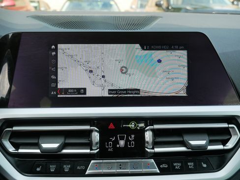 Used 2020 BMW 330i xDrive Sedan AWD/4WD image 30