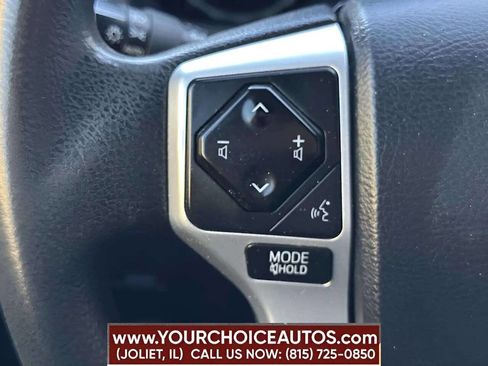 Used 2018 Toyota Tundra SR5 AWD/4WD image 10